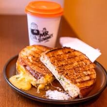 The Cheesy Garlic Toastie